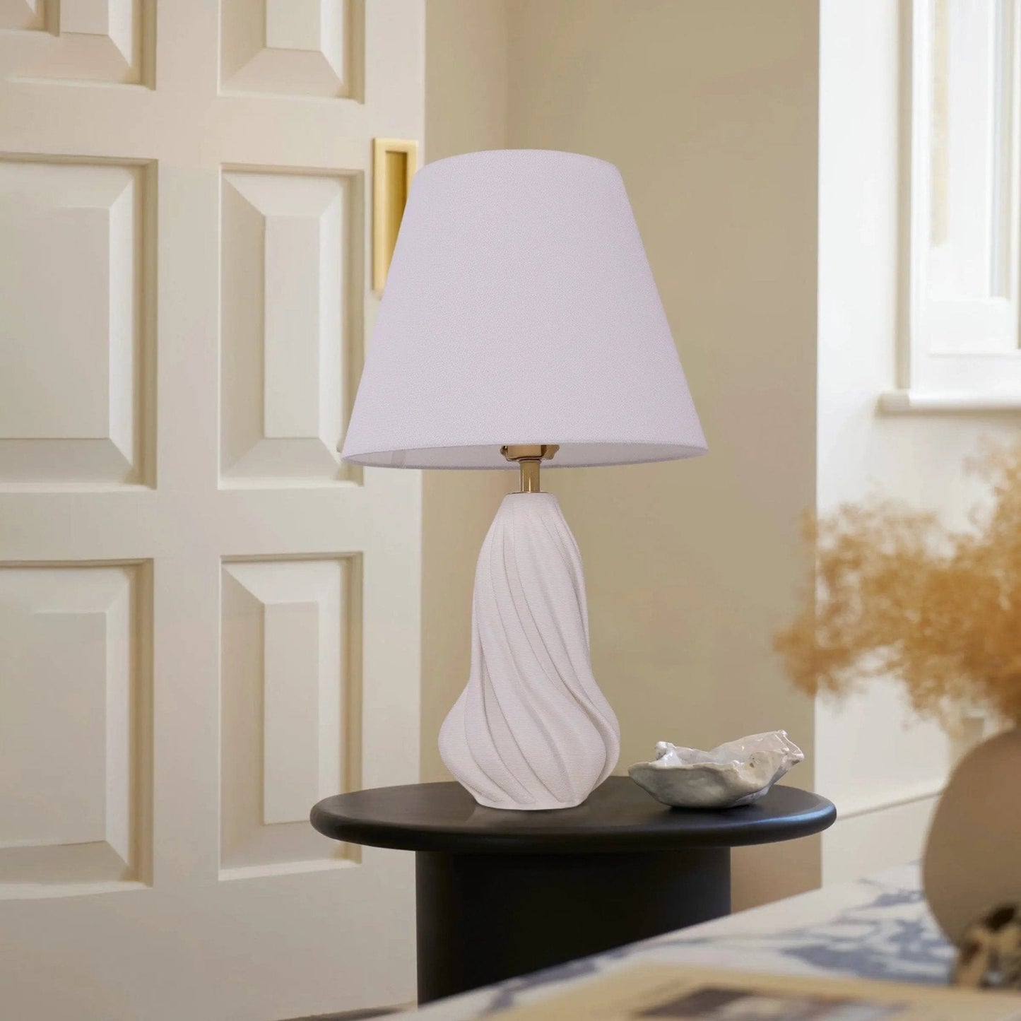 Lightsin 3D Pure White Ceramic Spiral Vase Table Lamp with Fabric Shade - House Comfort