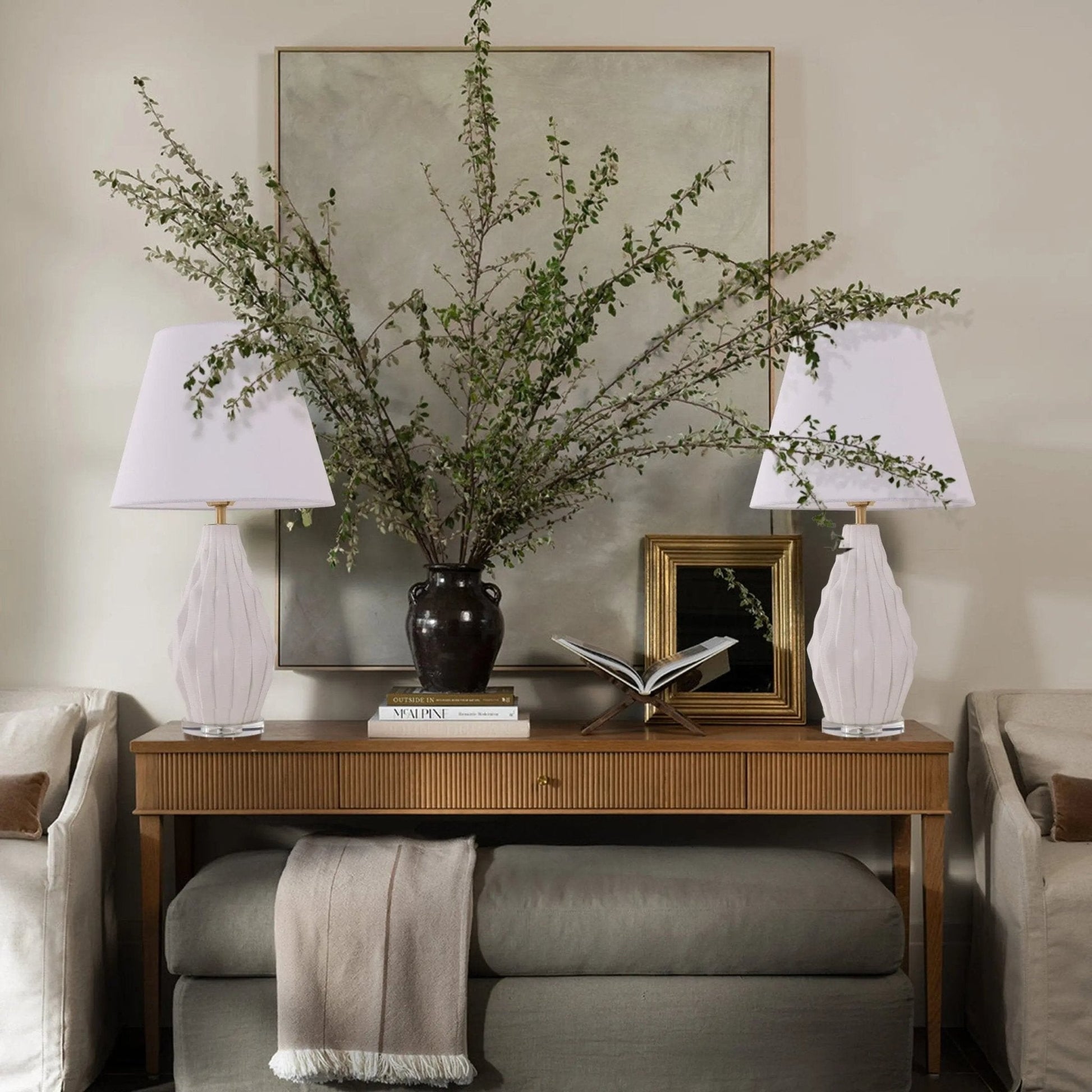 Lightsin 3D Pure White Polygonal Textured Ceramic Table Lamp with Fabric Shade - House Comfort