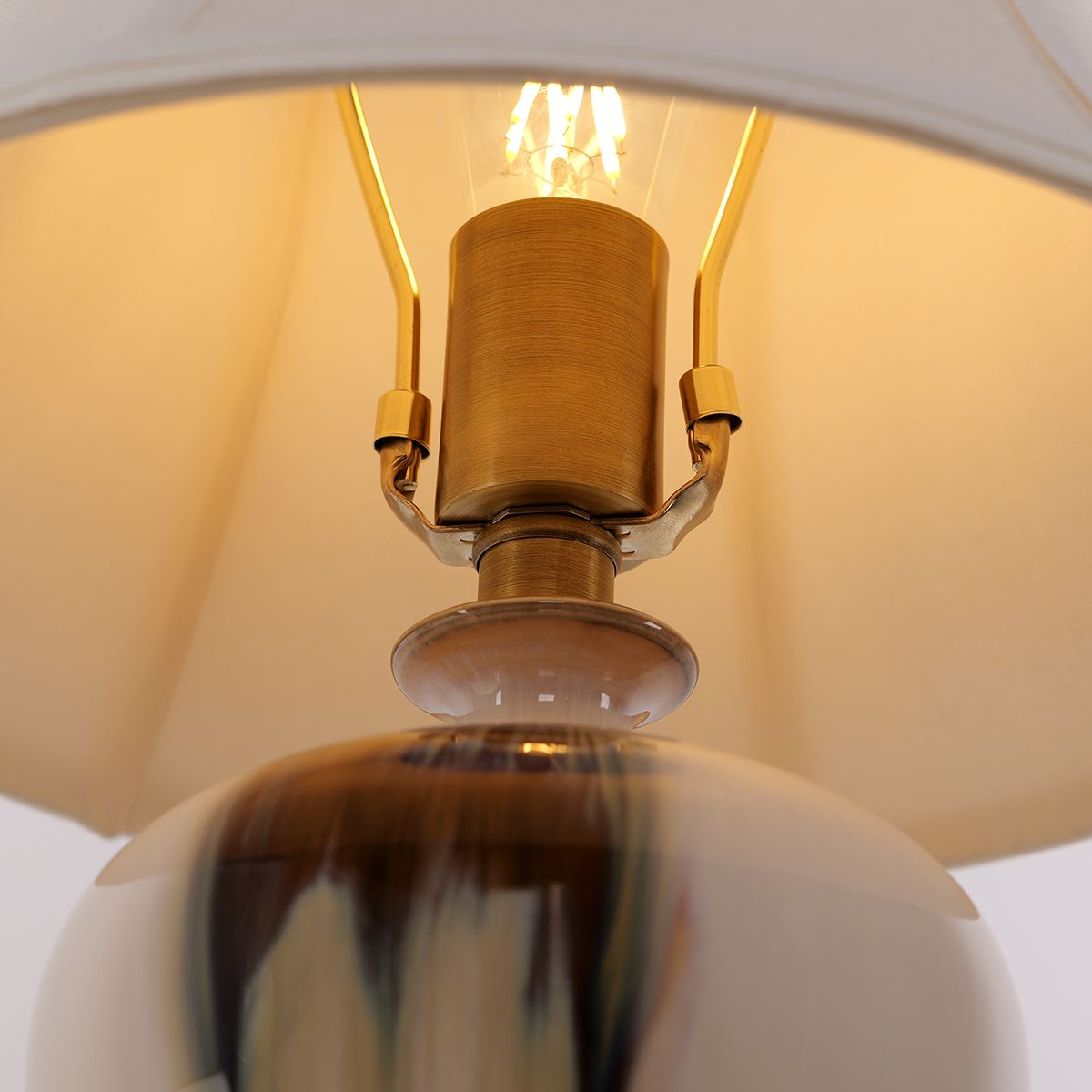 Lightsin Desk Lamp with Black Gold Gradient Glazed Ceramic Vase Design - House Comfort