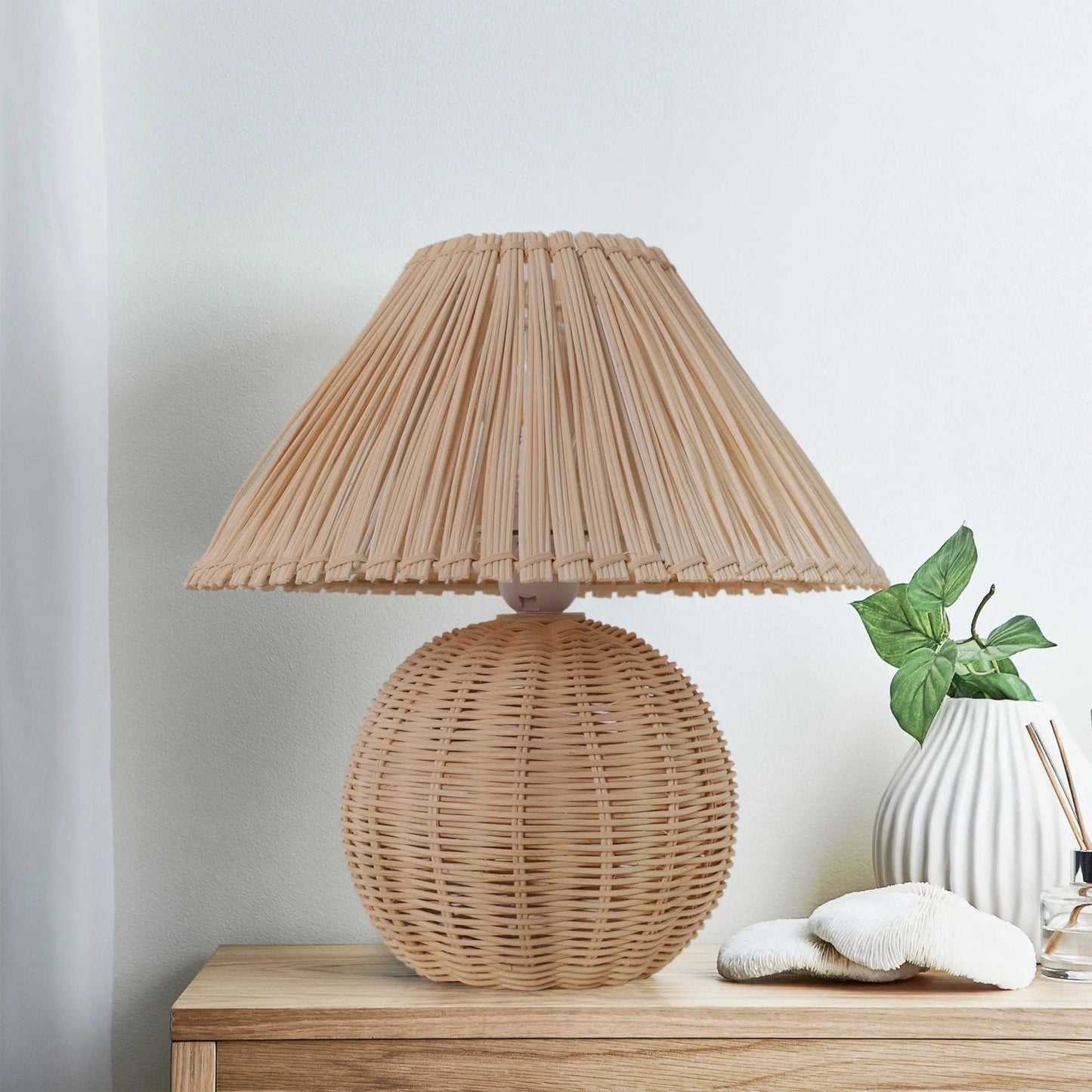 Lightsin Eco - friendly Handwoven Rattan Table Lamp - House Comfort