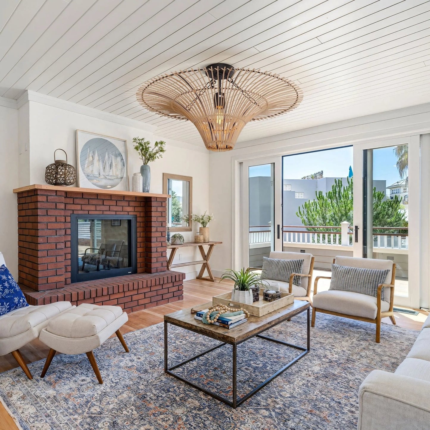 Lightsin Flying Saucer - Shaped LED Rattan Pendant Light - House Comfort