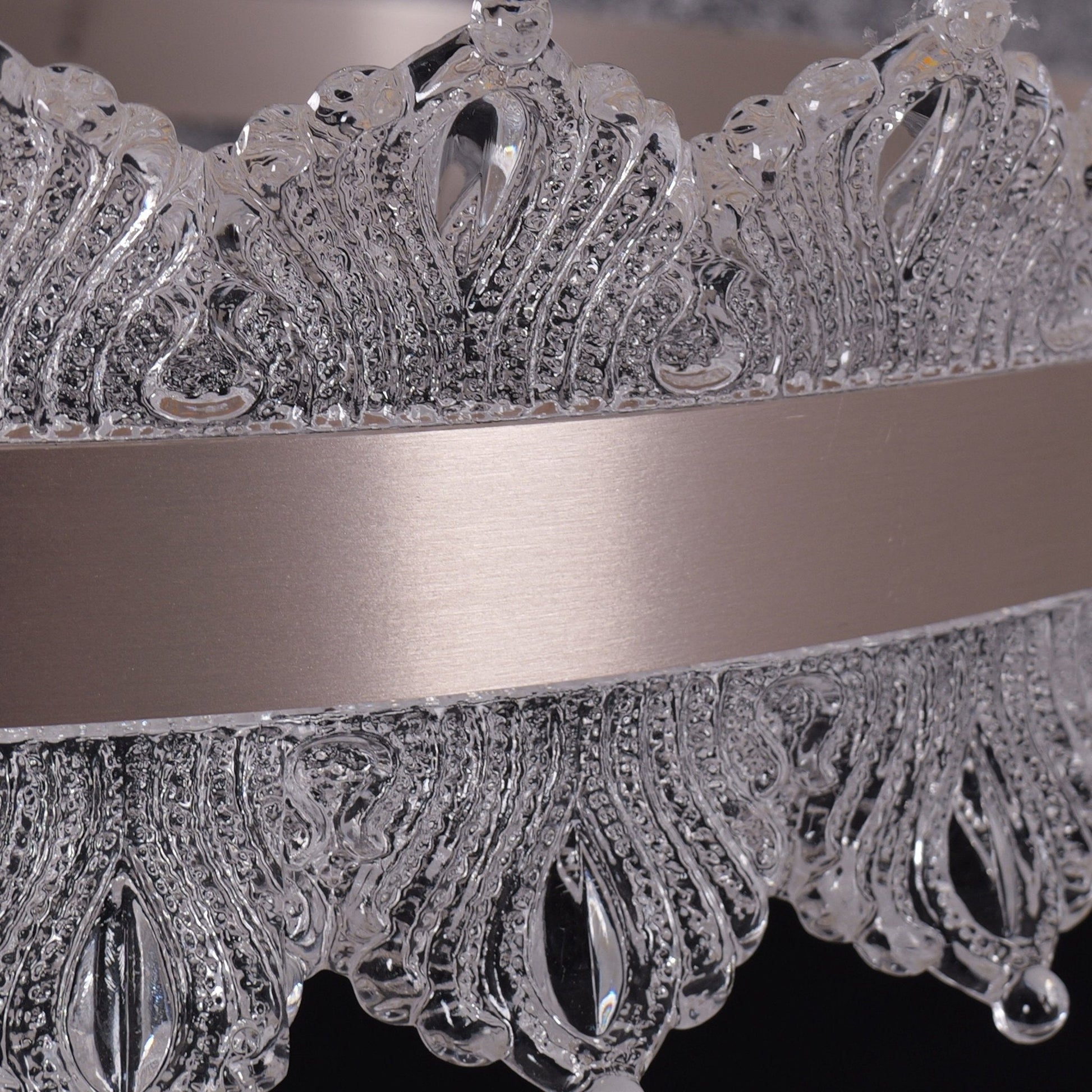 Lightsin Modern Simple Dimmable Metal Ring - Shaped Pendant Light with Acrylic Ceiling Light Cover and Acrylic Lighting Panels - House Comfort