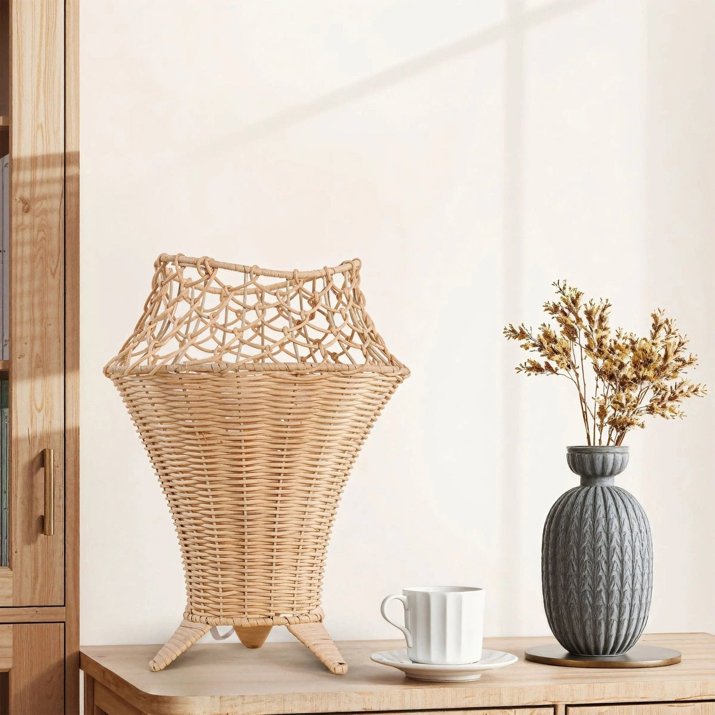 Lightsin Net - Pattern Fish - Mouth Design Rattan Table Lamp - House Comfort