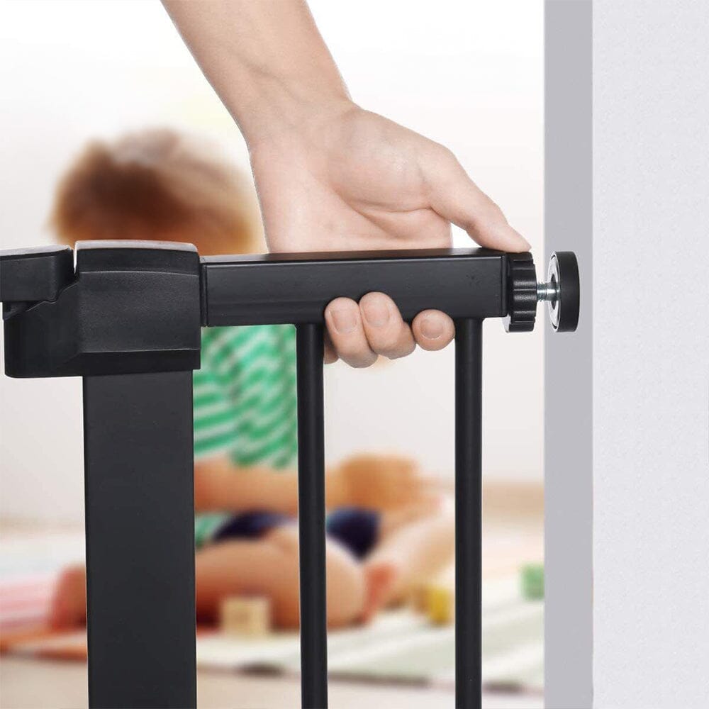 Pet Safety Gate Stair Pressure Fit with Lockable Cat Flap - House Comfort